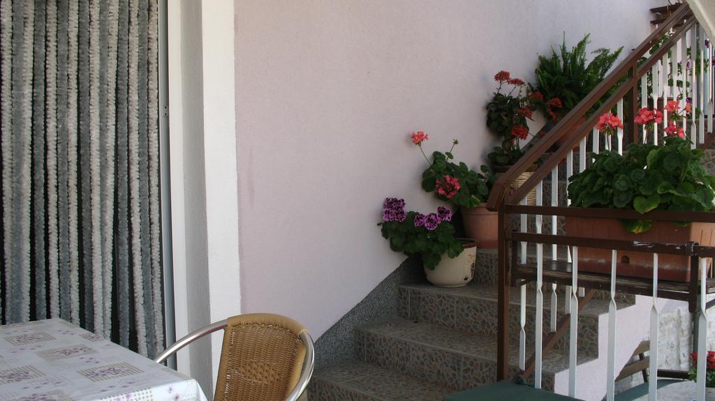 Krkahaus Hotel Lozovac Luaran gambar
