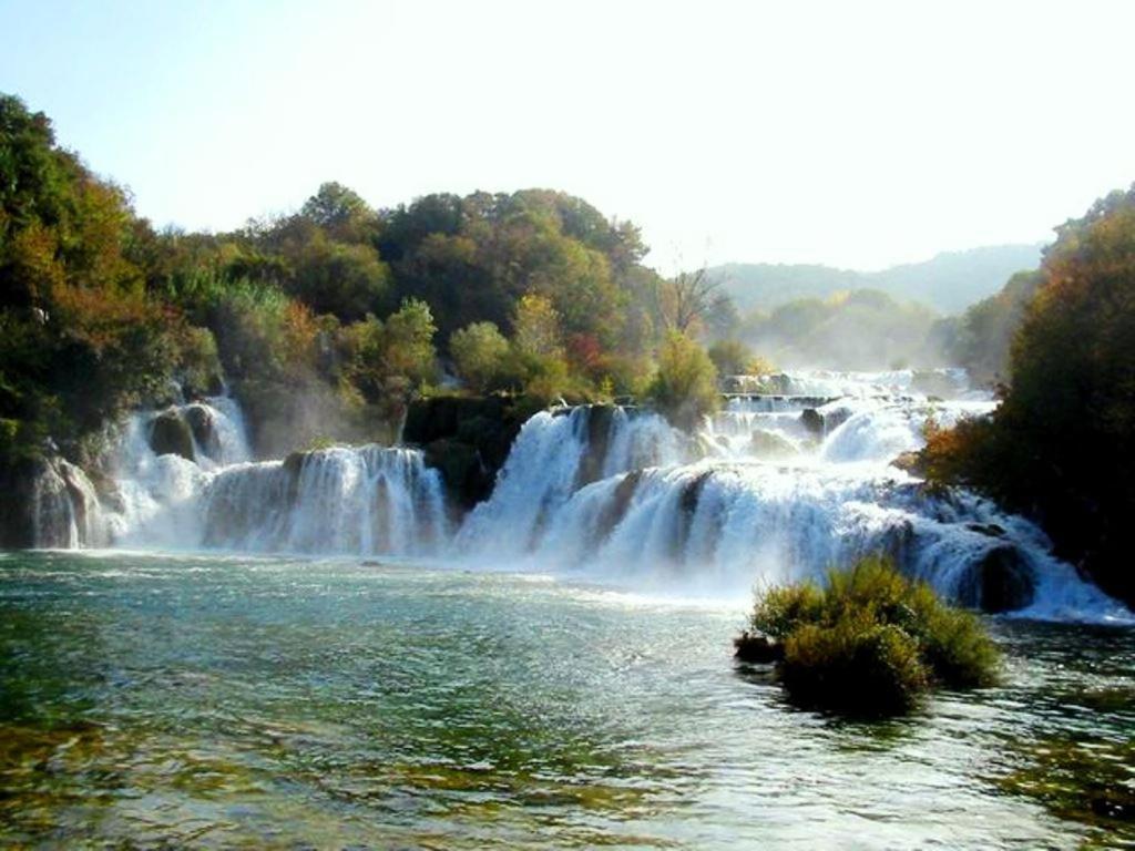 Krkahaus Hotel Lozovac Luaran gambar